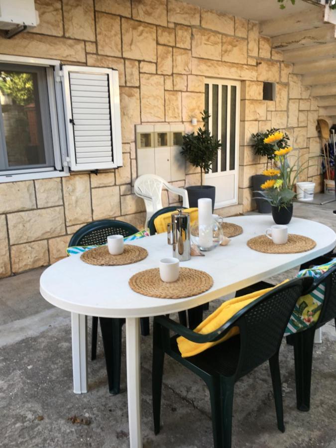 Apartment Marina Komiža المظهر الخارجي الصورة